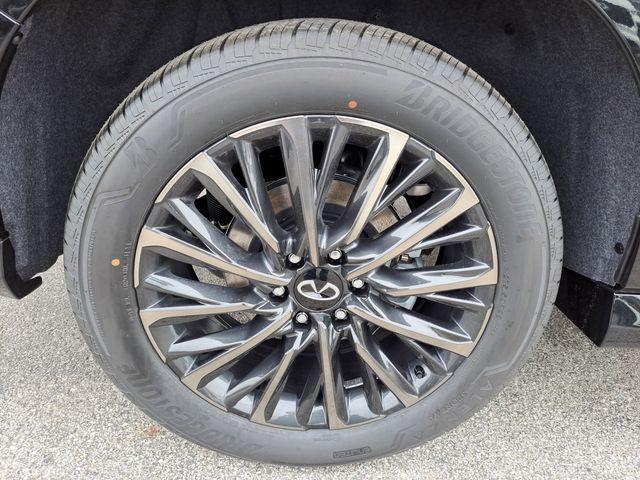 new 2025 INFINITI QX80 car, priced at $99,980