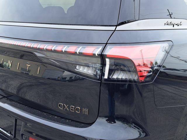 new 2025 INFINITI QX80 car, priced at $99,980