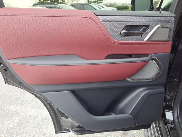 new 2025 INFINITI QX80 car, priced at $99,980