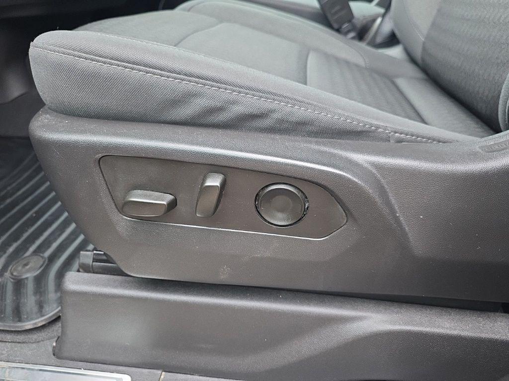 used 2023 Chevrolet Silverado 1500 car, priced at $32,055