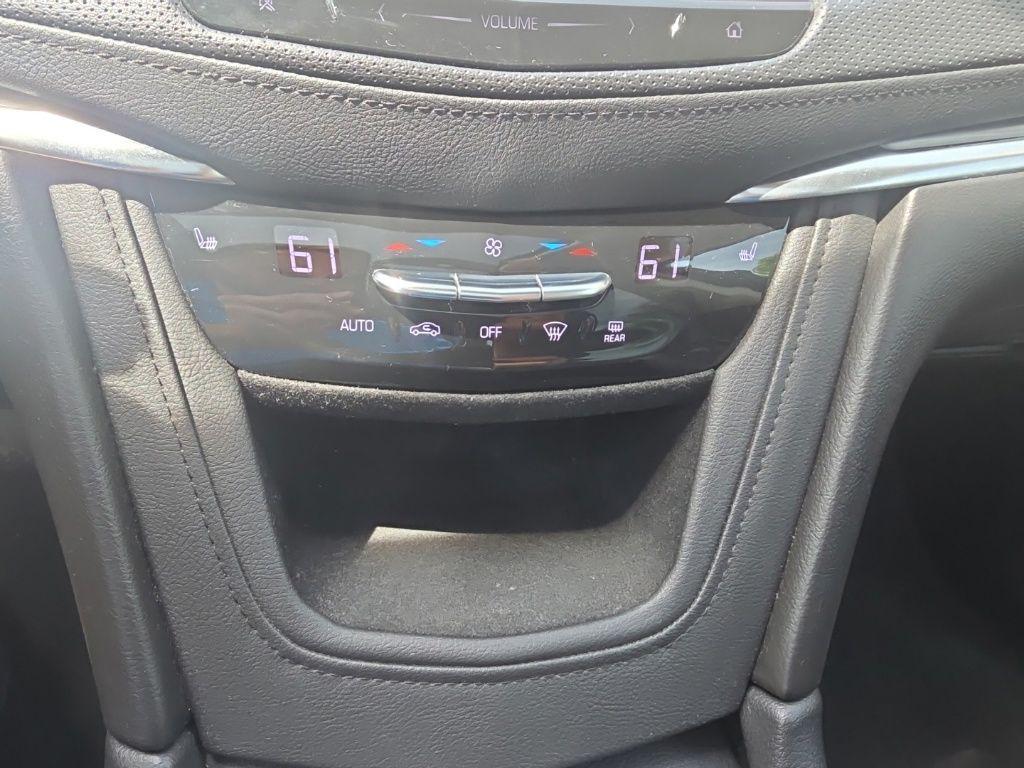 used 2019 Cadillac XT5 car, priced at $20,625
