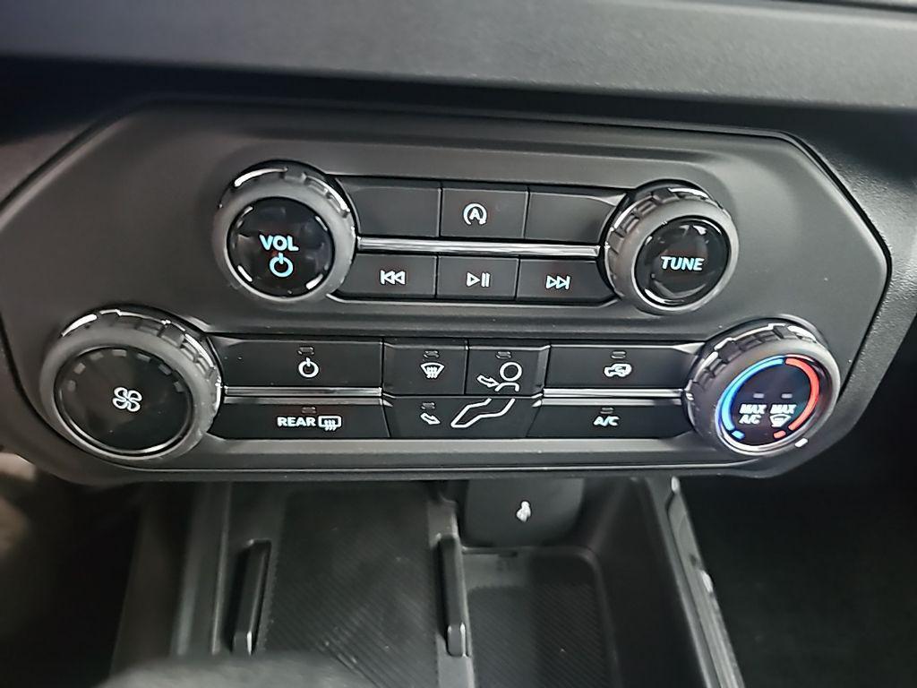 new 2025 Ford Bronco car, priced at $54,575