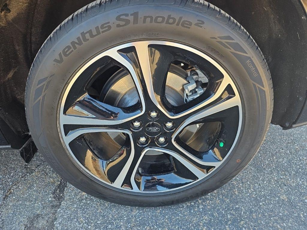 used 2023 Ford Edge car, priced at $31,998