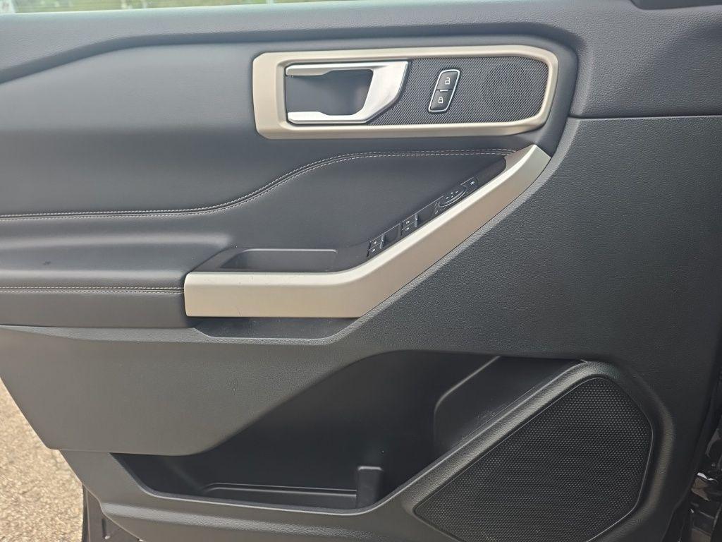 used 2023 Ford Explorer car, priced at $32,923