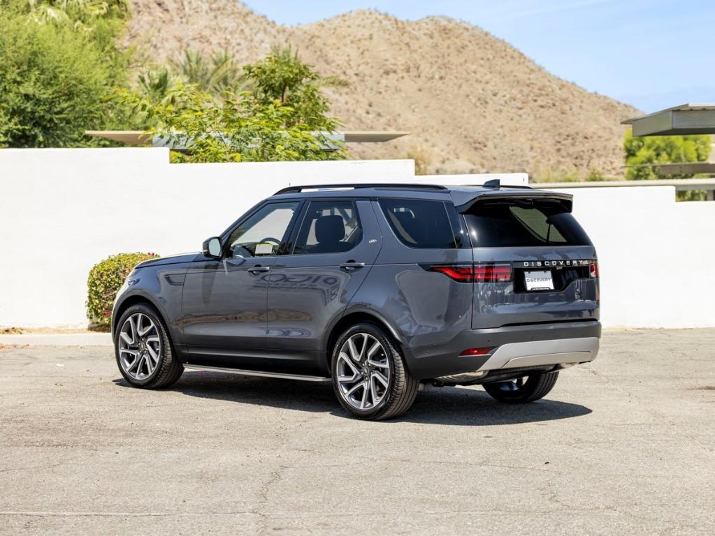 new 2025 Land Rover Discovery car, priced at $72,863