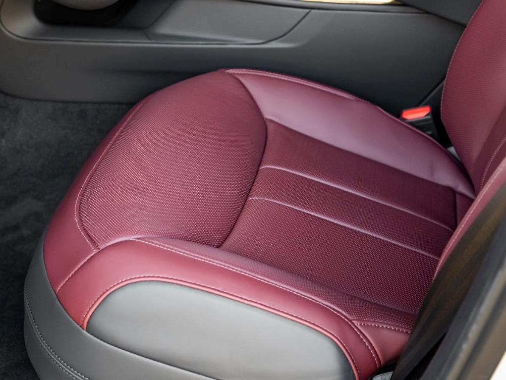 new 2025 Land Rover Range Rover Sport car, priced at $126,305