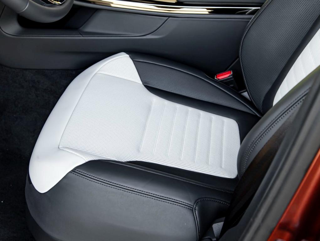 new 2025 Land Rover Range Rover Sport car, priced at $187,780