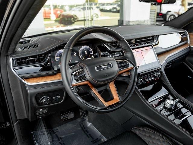 used 2025 Jeep Grand Cherokee car, priced at $50,735