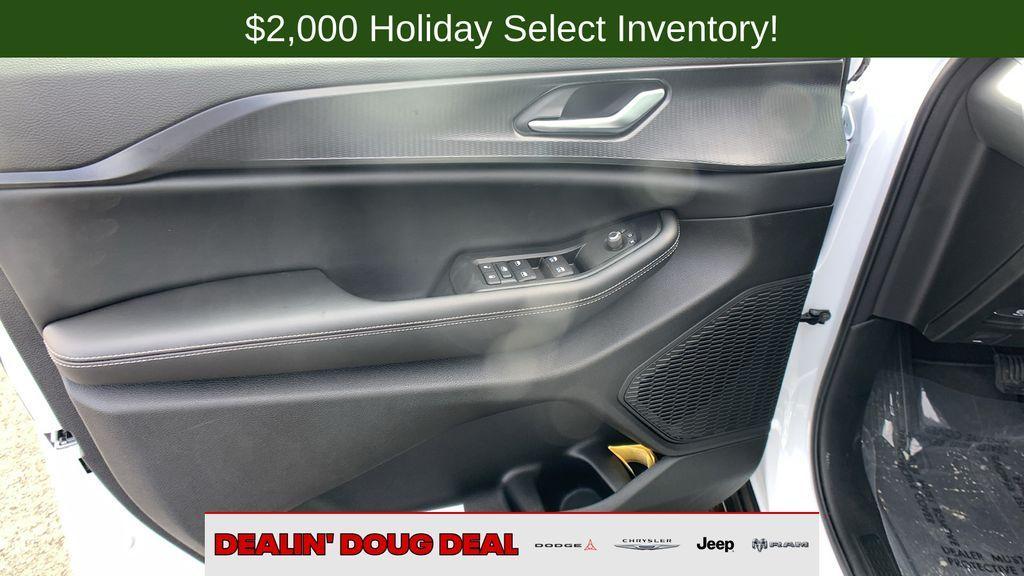 new 2025 Jeep Grand Cherokee L car, priced at $39,468