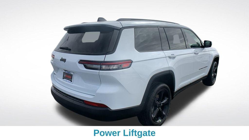 new 2025 Jeep Grand Cherokee L car, priced at $38,433