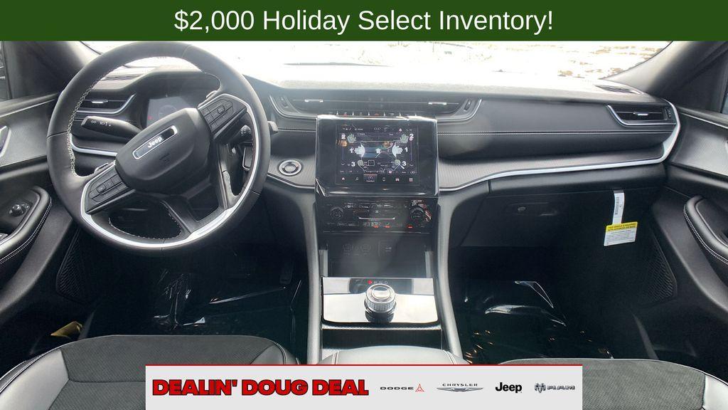 new 2025 Jeep Grand Cherokee L car, priced at $39,468