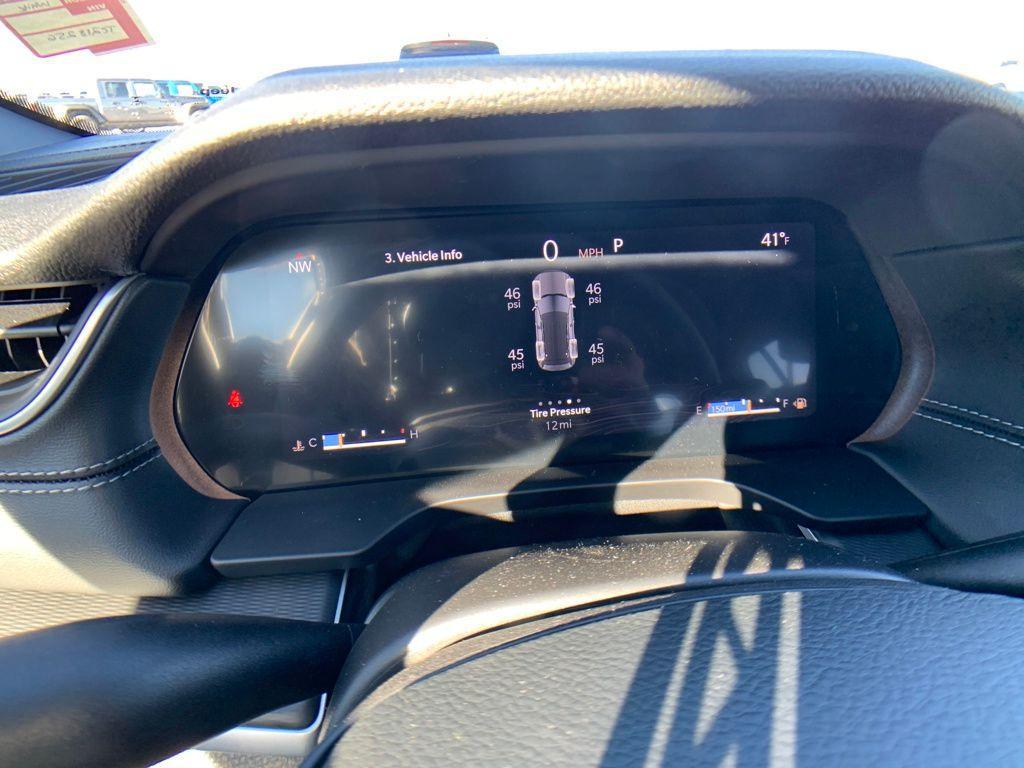 new 2026 Jeep Grand Cherokee car, priced at $37,517