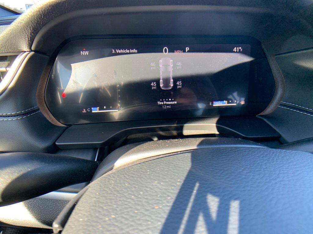 new 2026 Jeep Grand Cherokee car, priced at $37,517