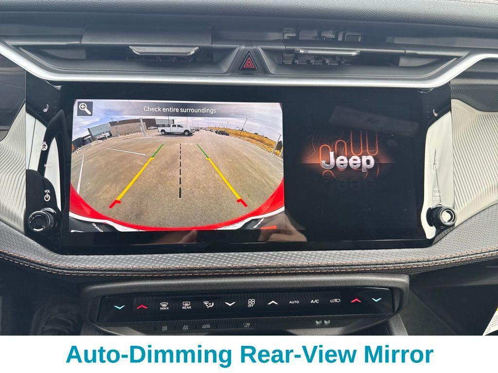 new 2026 Jeep Cherokee car, priced at $40,957