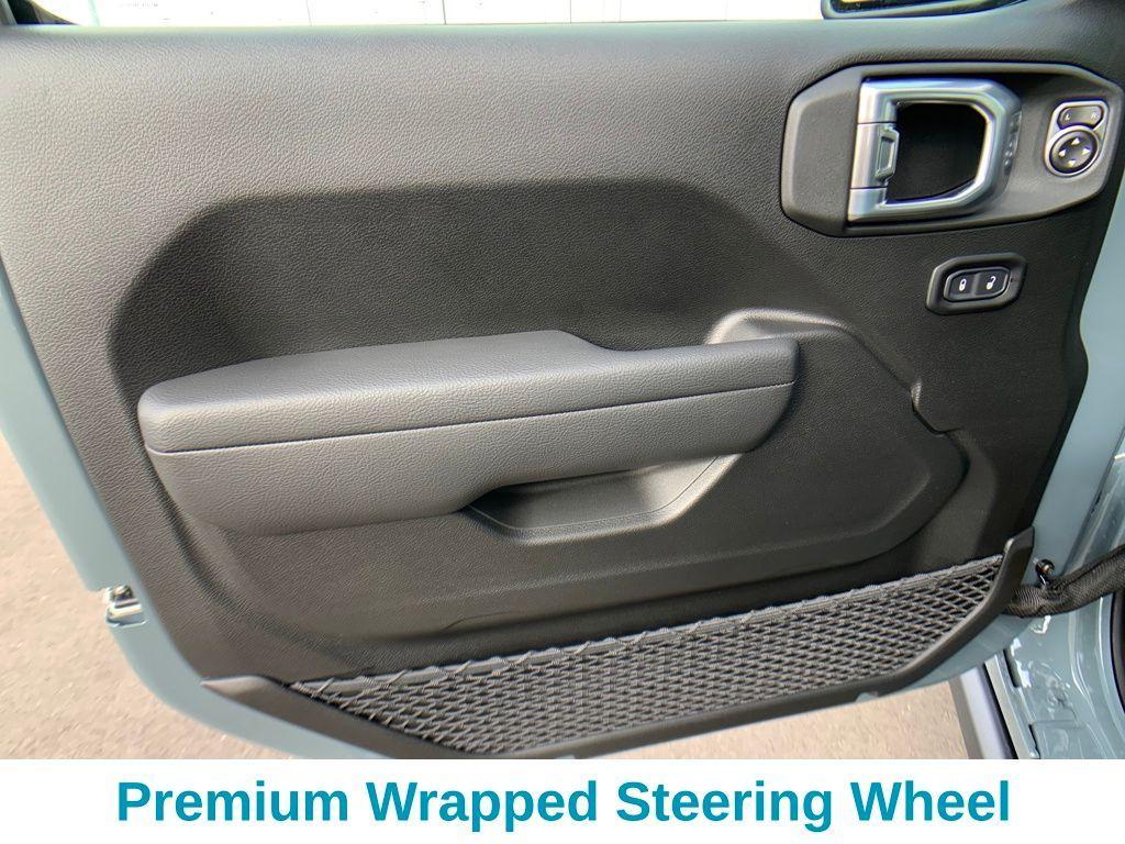 new 2026 Jeep Wrangler car, priced at $47,519