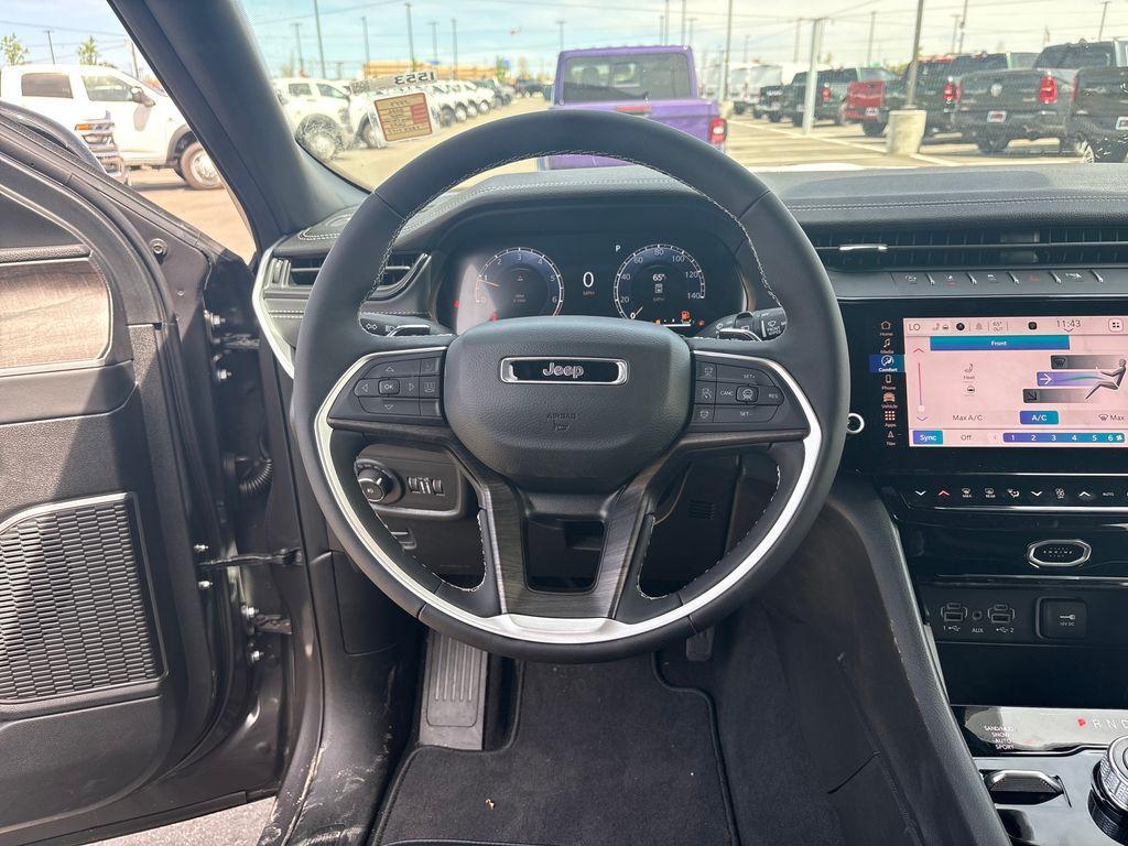 new 2026 Jeep Grand Cherokee L car, priced at $46,999