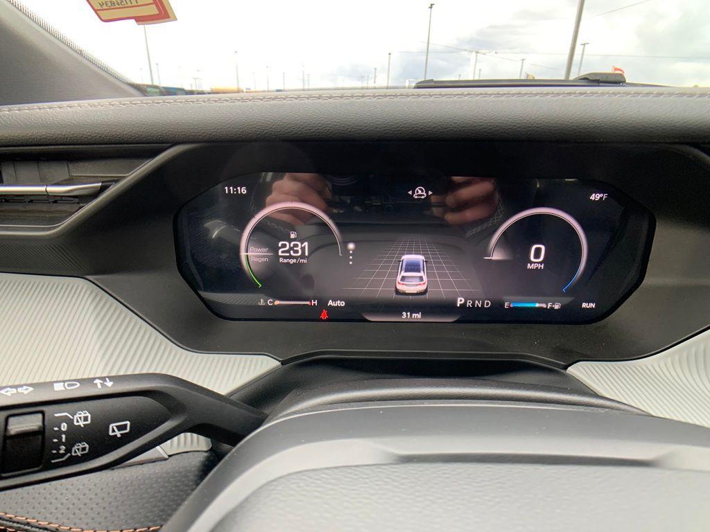 new 2026 Jeep Cherokee car, priced at $39,860