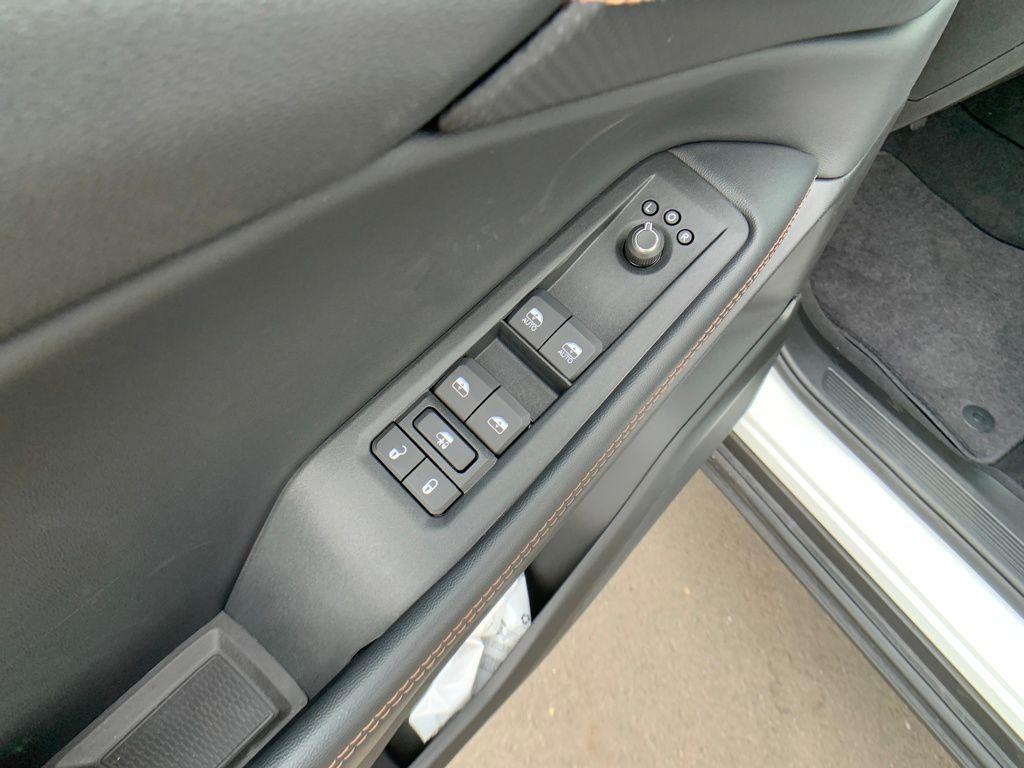 new 2026 Jeep Cherokee car, priced at $39,860