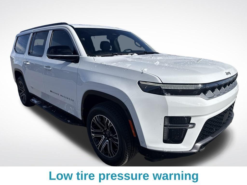 new 2026 Jeep Grand Wagoneer L car, priced at $72,660