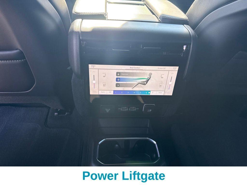 new 2026 Jeep Grand Wagoneer L car, priced at $96,323