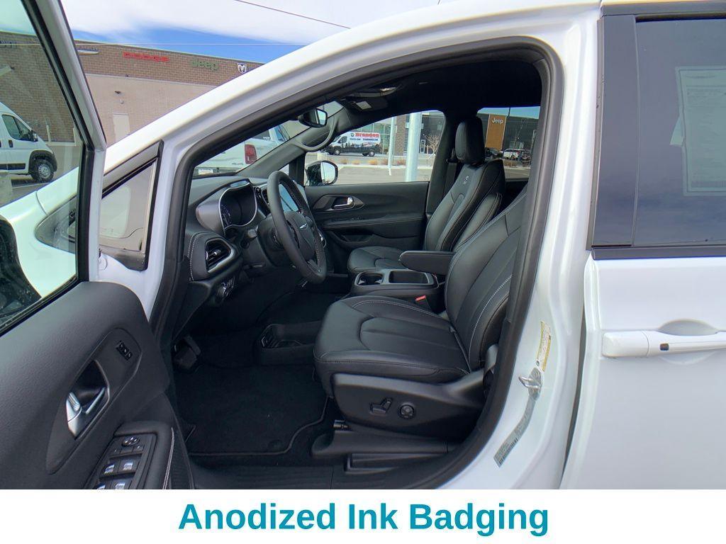 new 2026 Chrysler Pacifica car, priced at $45,764