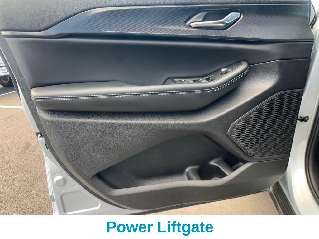 new 2025 Jeep Grand Cherokee L car, priced at $34,950