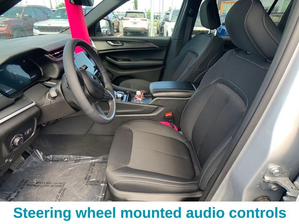 new 2025 Jeep Grand Cherokee L car, priced at $34,950