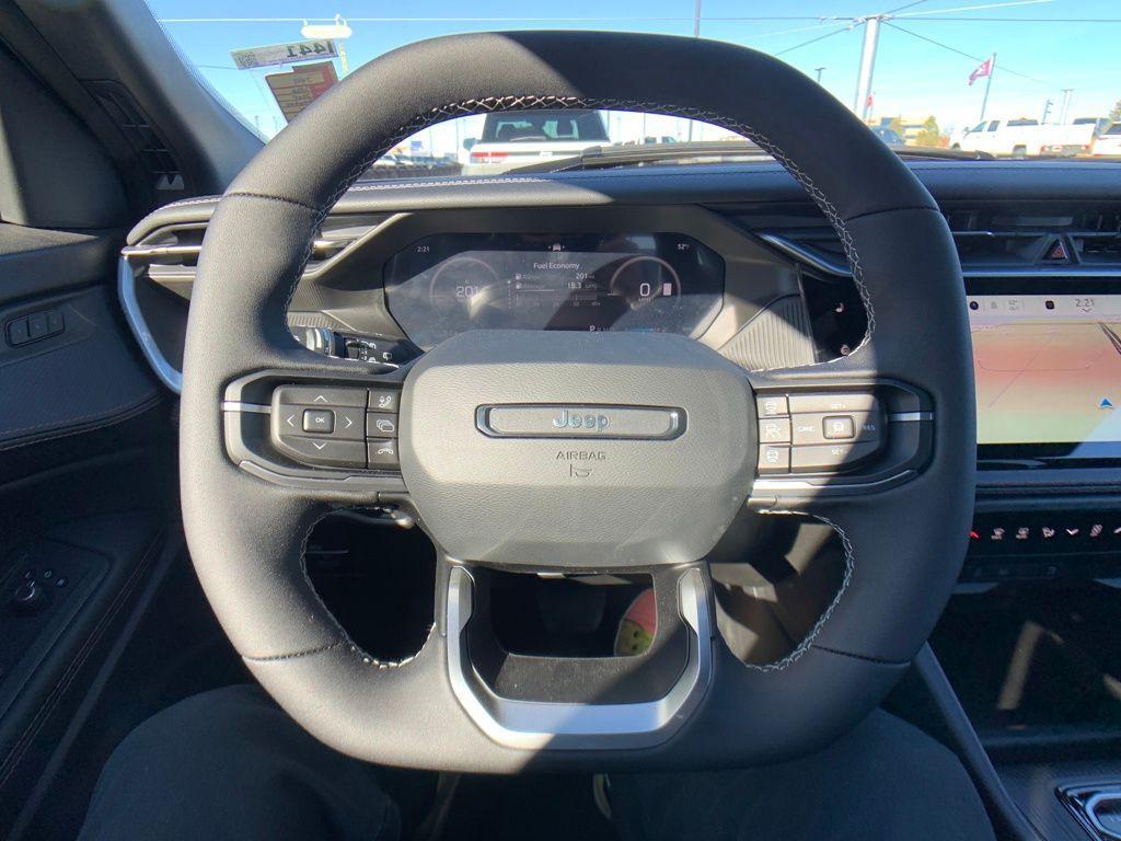 new 2026 Jeep Cherokee car, priced at $43,423