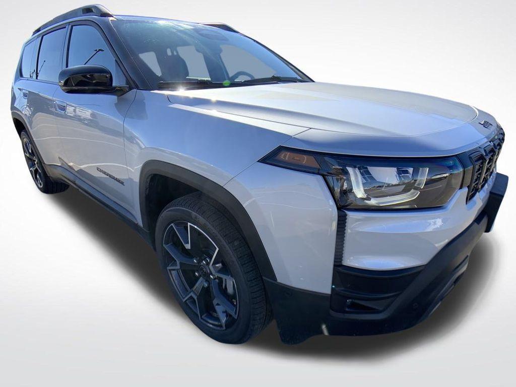 new 2026 Jeep Cherokee car, priced at $43,423