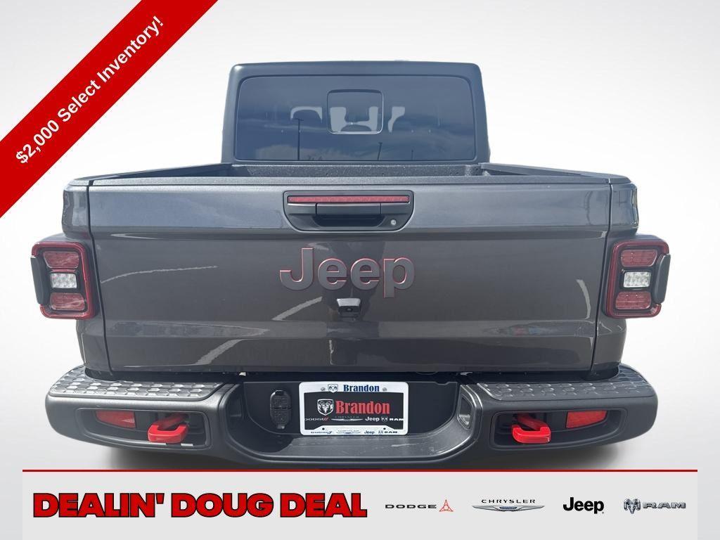 new 2025 Jeep Gladiator car, priced at $44,641