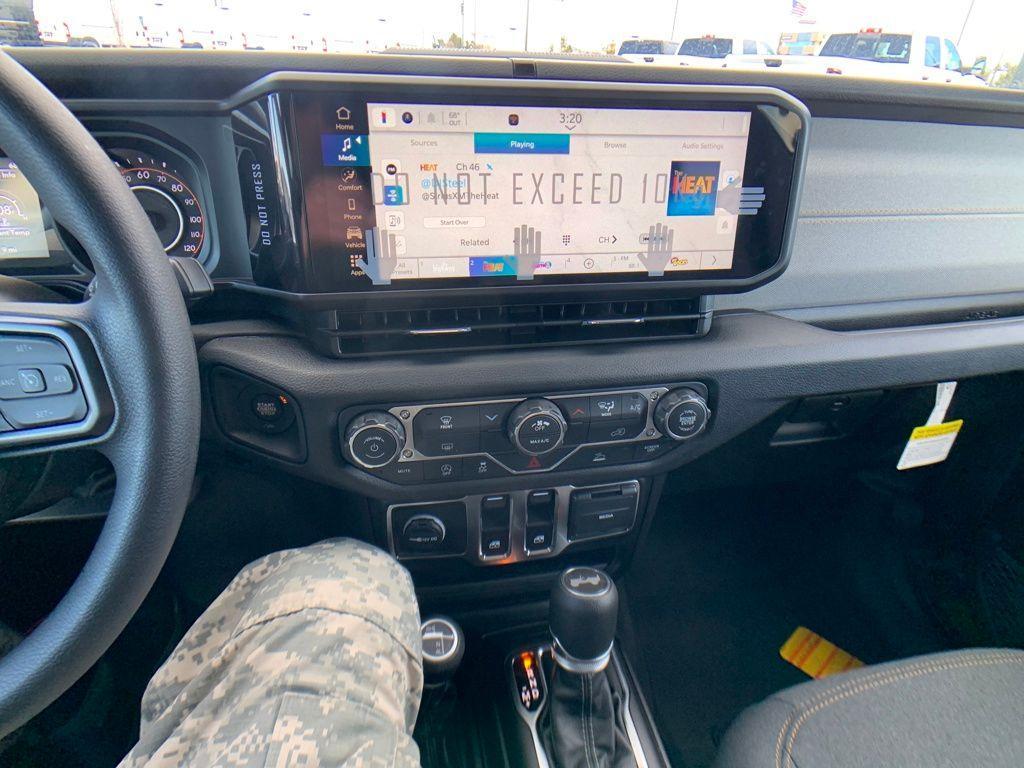 new 2026 Jeep Wrangler car, priced at $39,106