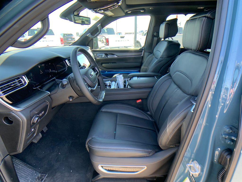 new 2026 Jeep Grand Wagoneer car, priced at $93,424