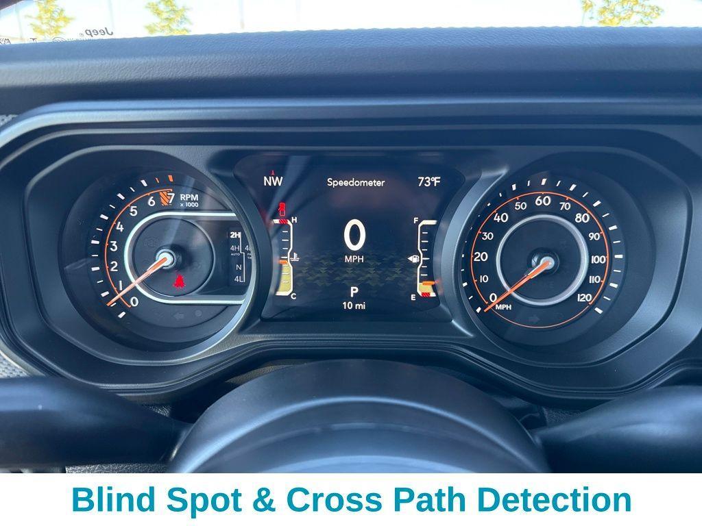 new 2025 Jeep Gladiator car, priced at $52,814