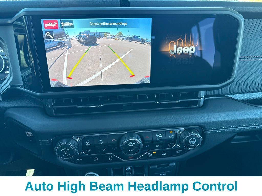 new 2025 Jeep Gladiator car, priced at $52,814