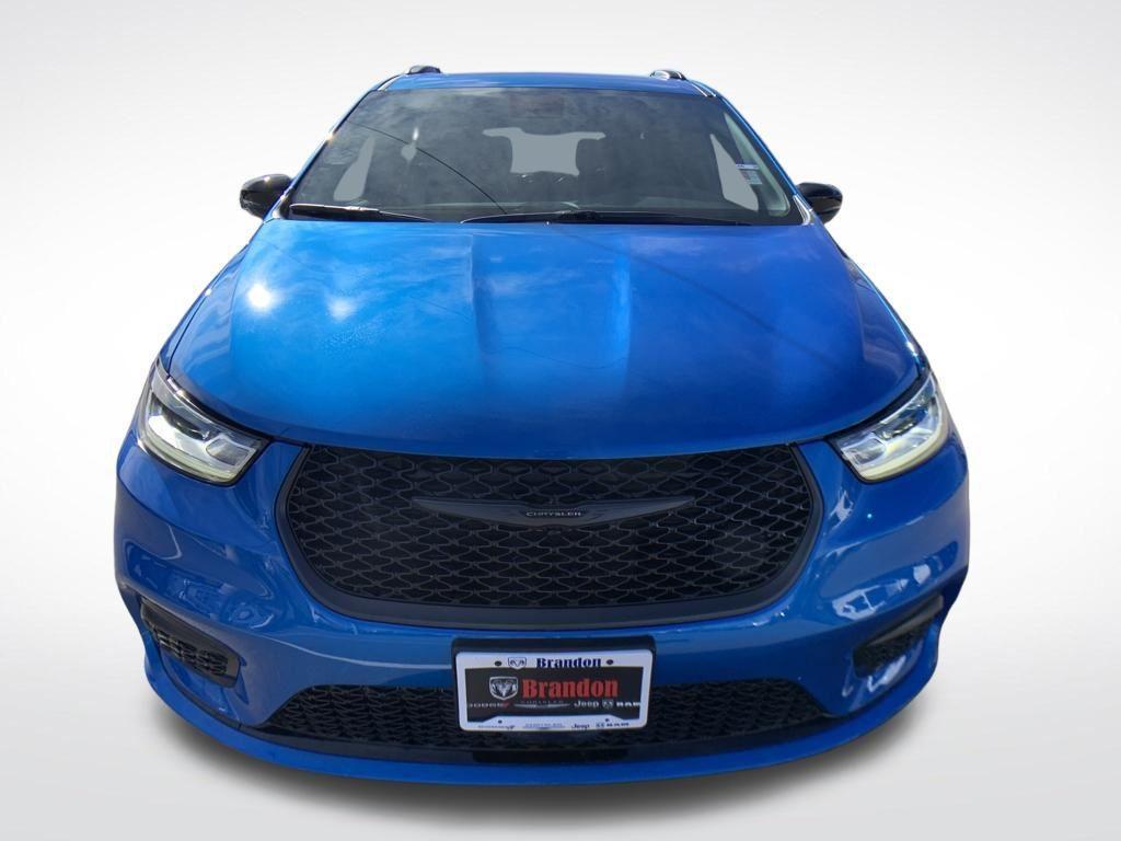 new 2026 Chrysler Pacifica car, priced at $50,892