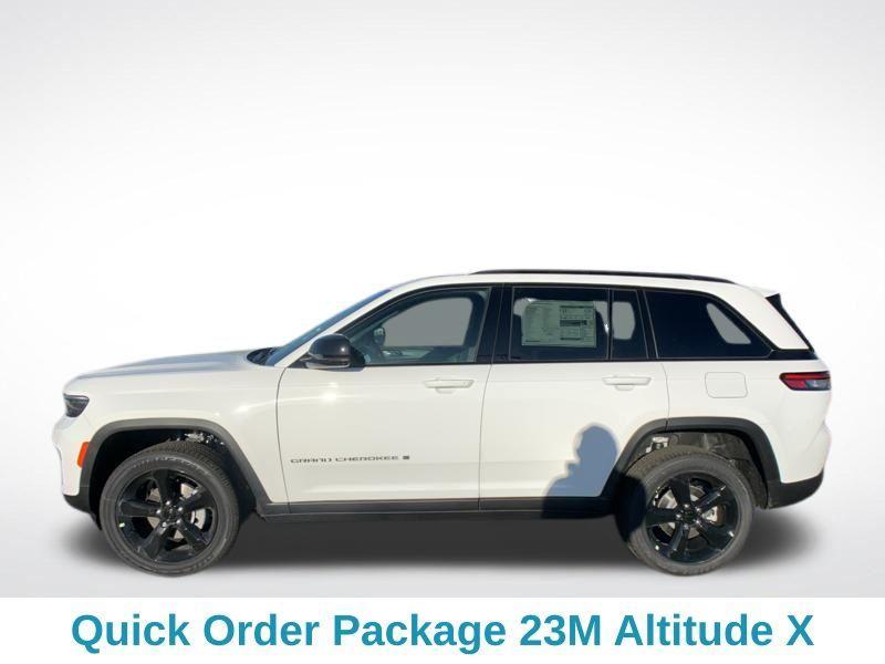 new 2025 Jeep Grand Cherokee car, priced at $38,783