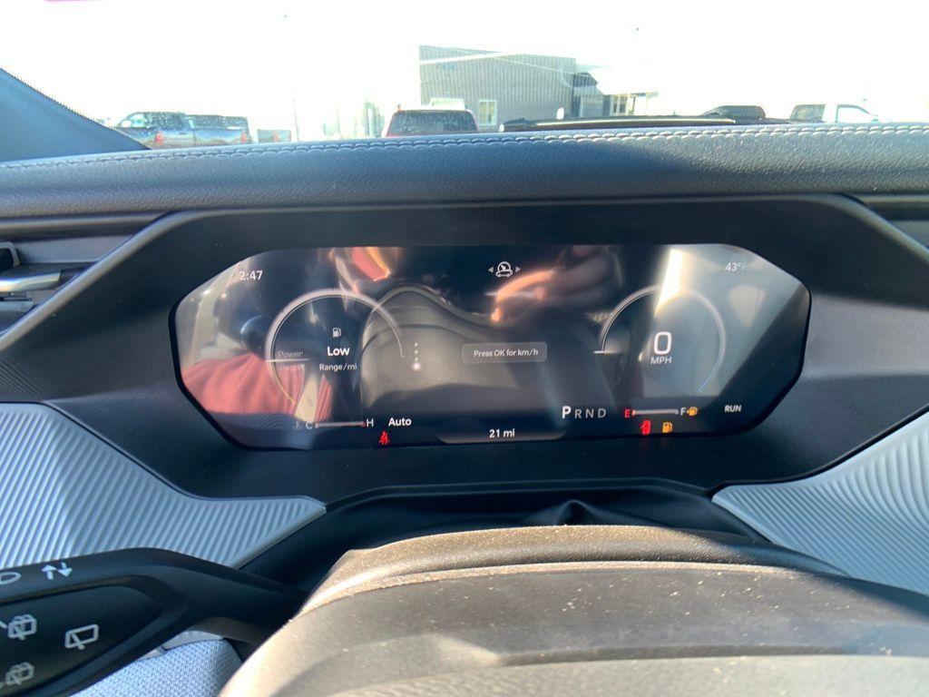 new 2026 Jeep Cherokee car, priced at $38,320