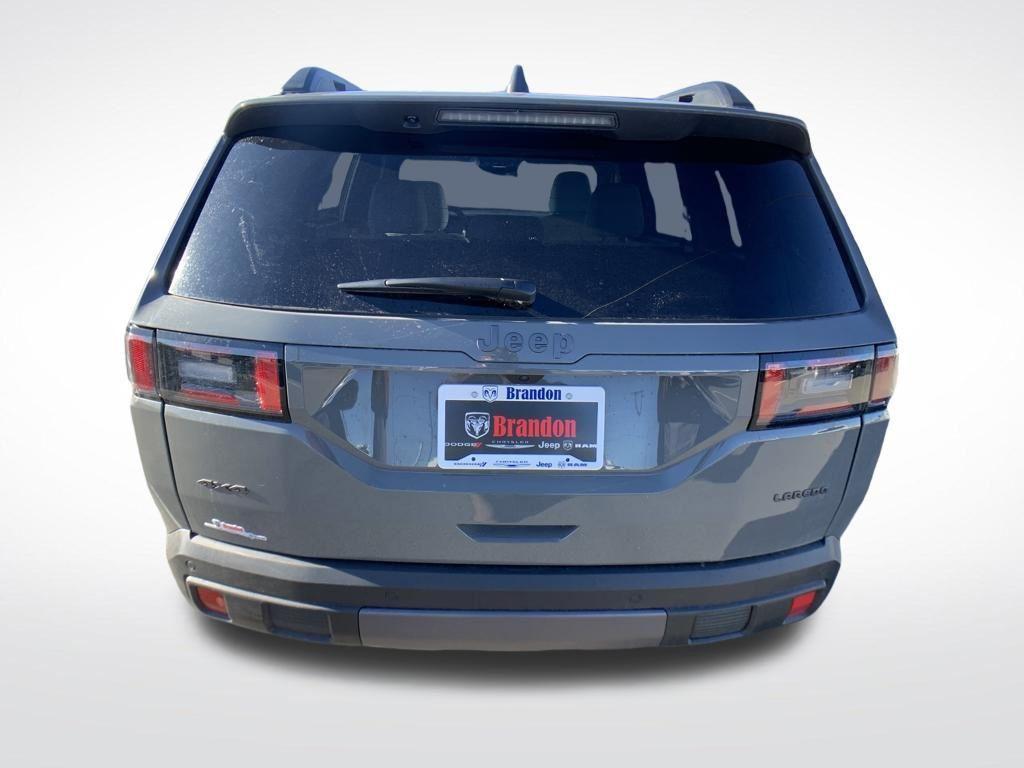 new 2026 Jeep Cherokee car, priced at $38,320