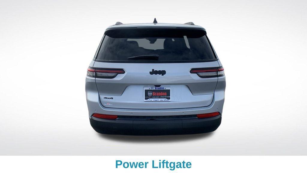 new 2025 Jeep Grand Cherokee L car, priced at $40,305