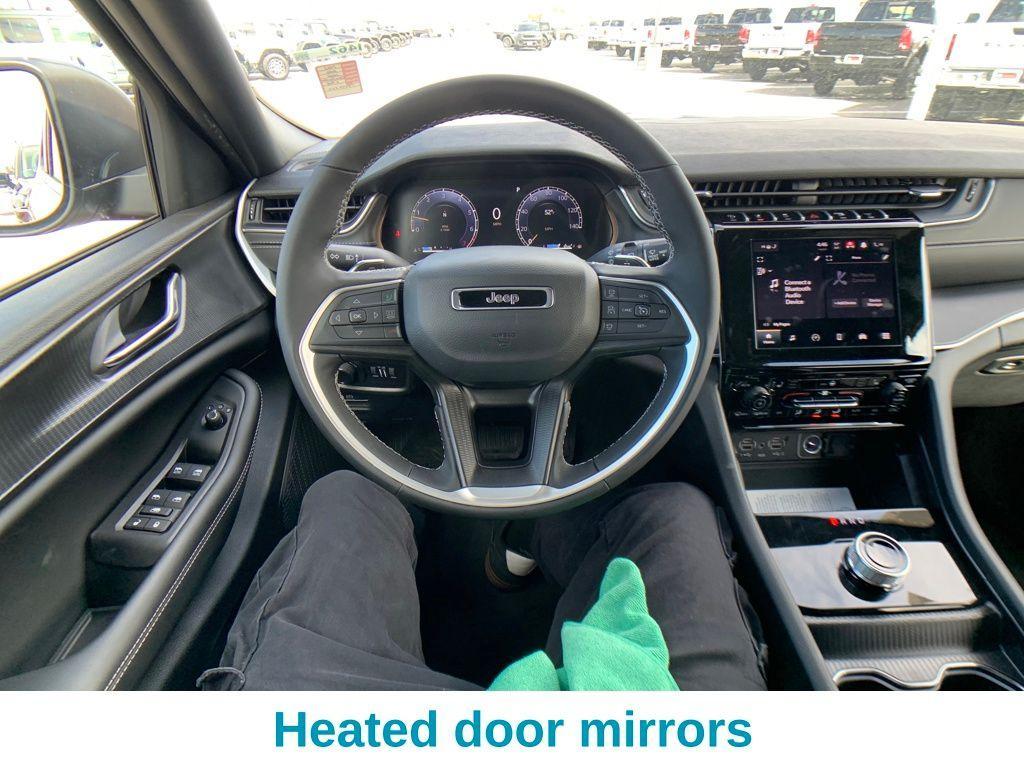 new 2026 Jeep Grand Cherokee L car, priced at $39,895
