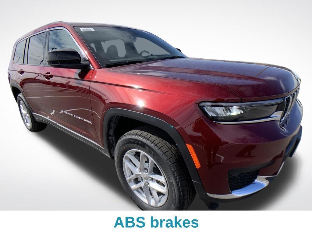 new 2026 Jeep Grand Cherokee L car, priced at $39,895