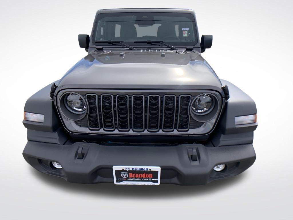 new 2026 Jeep Wrangler car, priced at $46,337