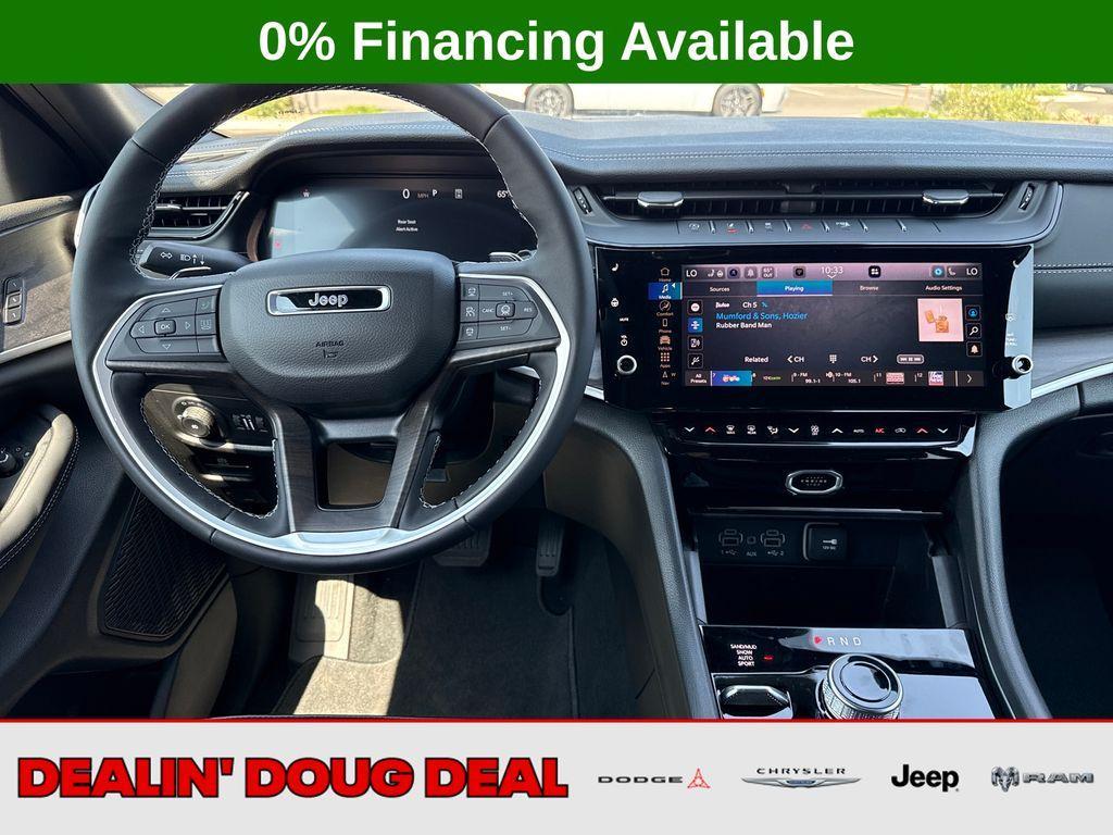 new 2026 Jeep Grand Cherokee car, priced at $45,238