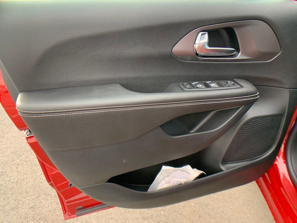 new 2026 Chrysler Voyager car, priced at $40,784