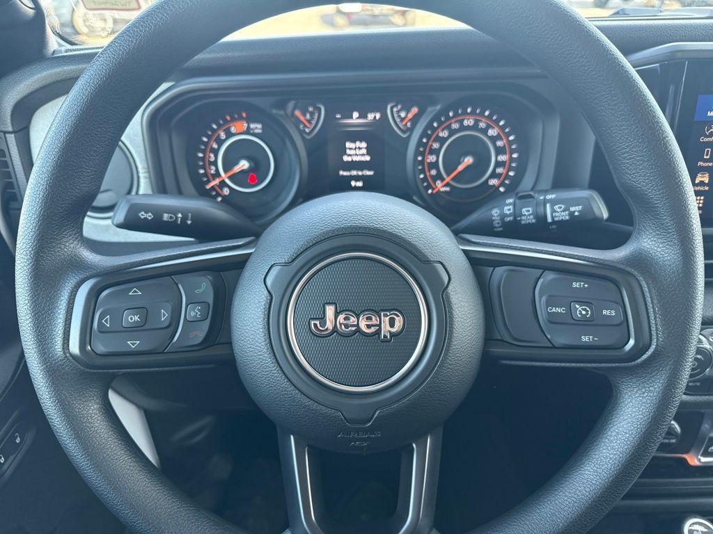 new 2026 Jeep Wrangler car, priced at $38,070