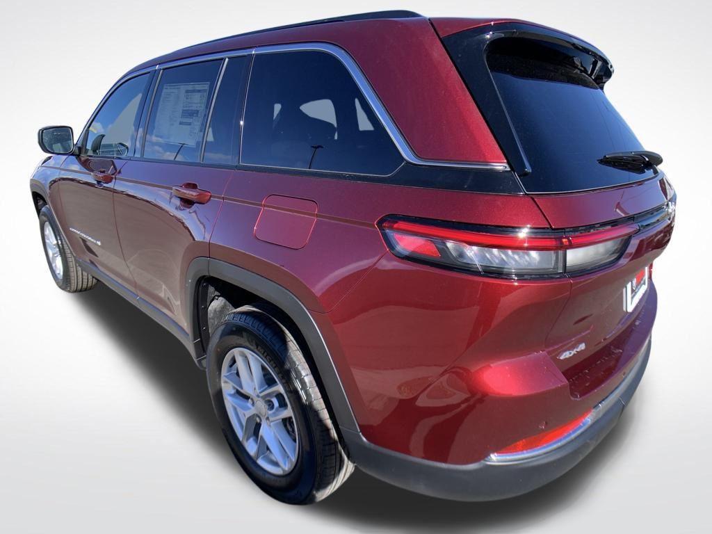 new 2026 Jeep Grand Cherokee car, priced at $38,413