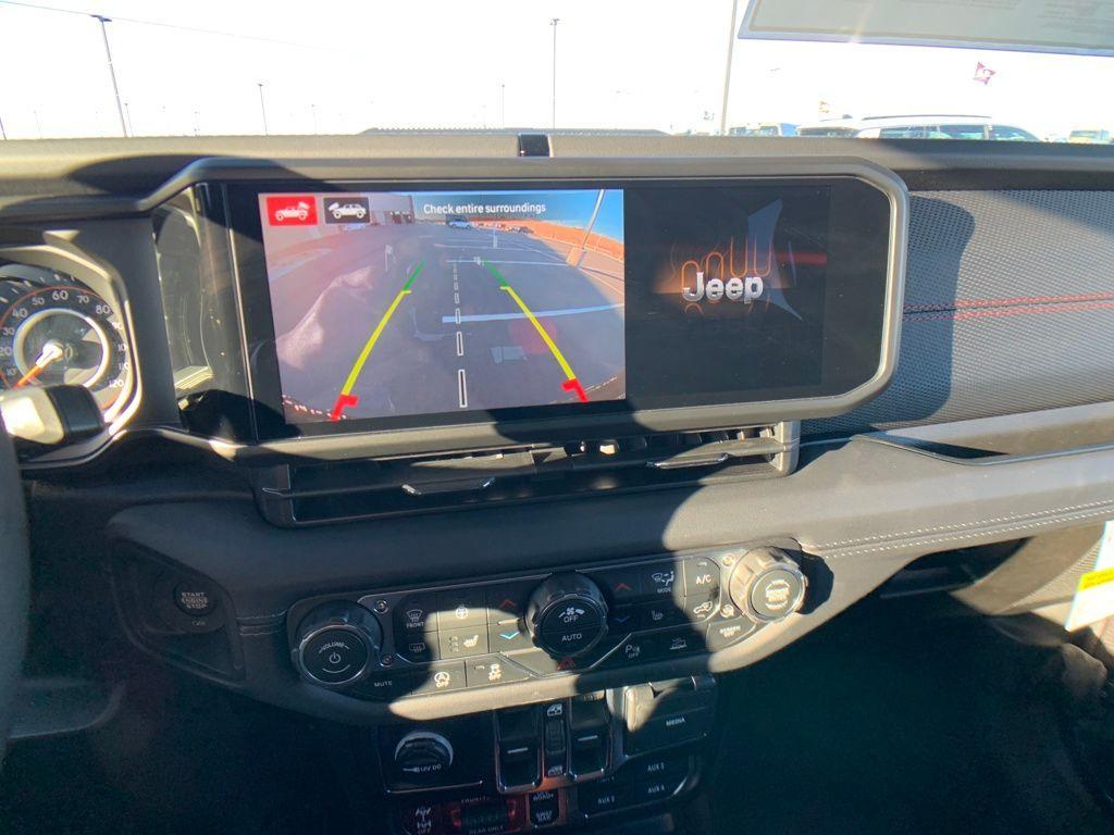 new 2026 Jeep Wrangler car, priced at $61,585