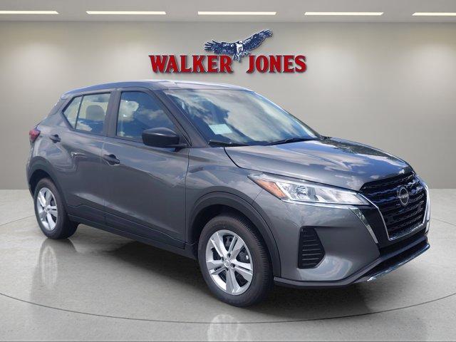 new 2025 Nissan Kicks Play car, priced at $23,165