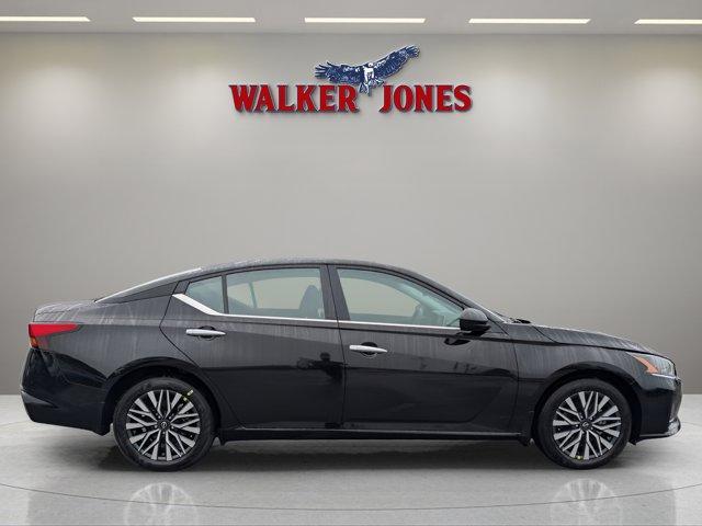 new 2025 Nissan Altima car, priced at $29,375