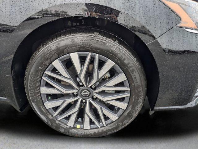 new 2025 Nissan Altima car, priced at $29,375